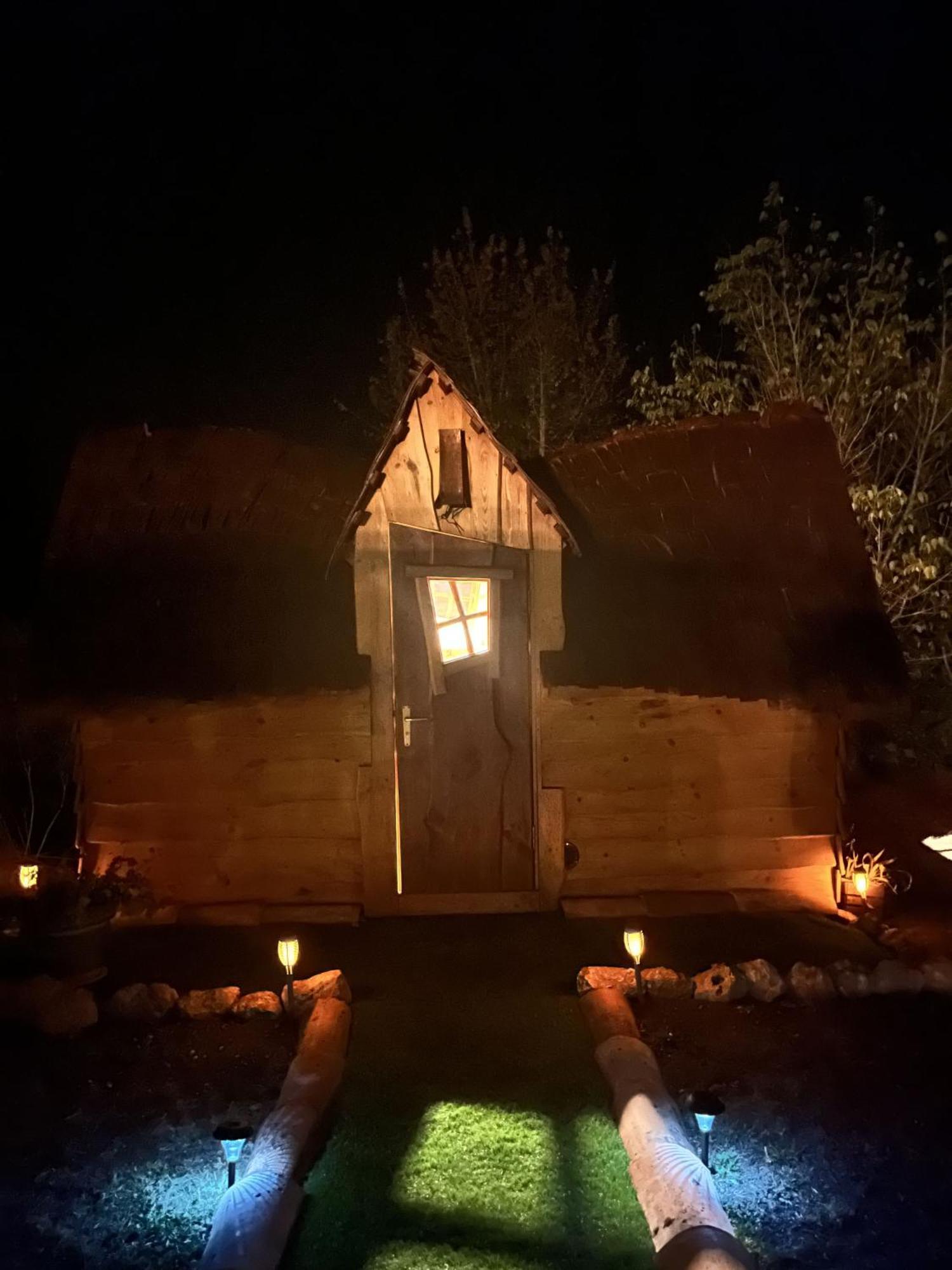 Auberge De L'Hirondelle Saint-Cirq  Exterior foto